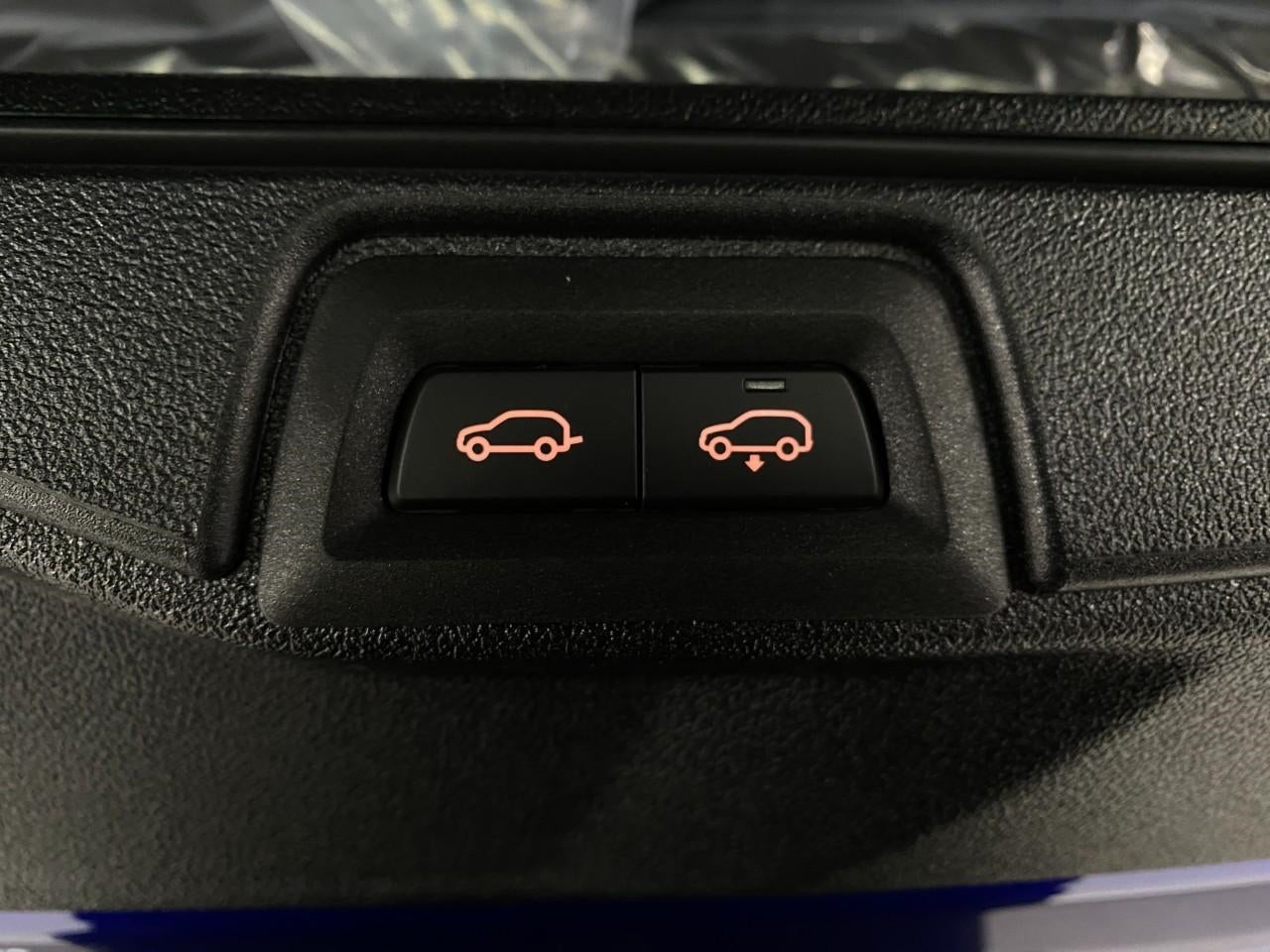 2026 BMW X7 M60i Sports Activity Vehicle