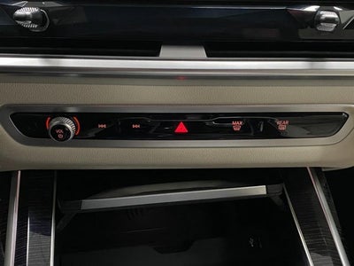 2026 BMW X7 M60i Sports Activity Vehicle