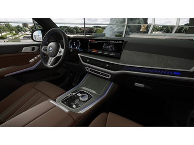 2027 BMW X7 M60i Sports Activity Vehicle