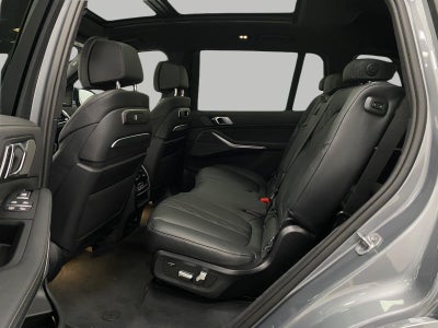 2027 BMW X7 M60i Sports Activity Vehicle