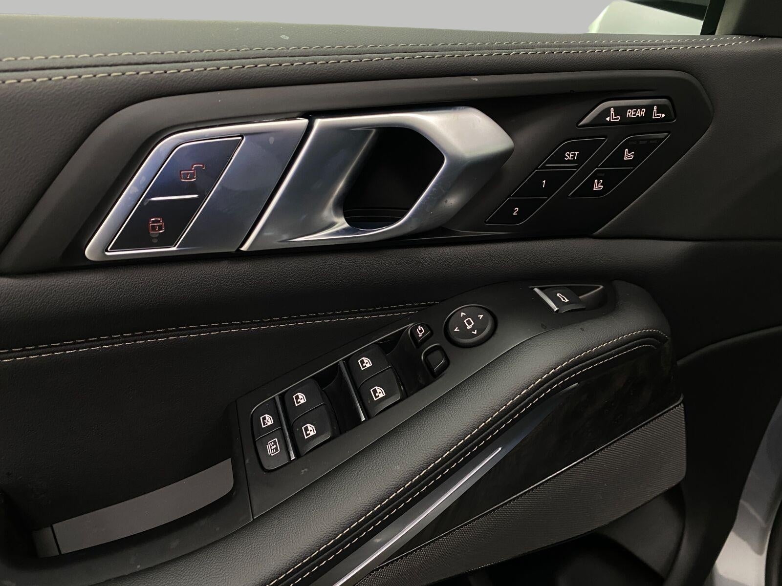 2027 BMW X7 M60i Sports Activity Vehicle