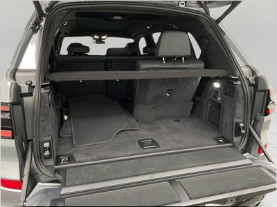 2027 BMW X7 M60i Sports Activity Vehicle