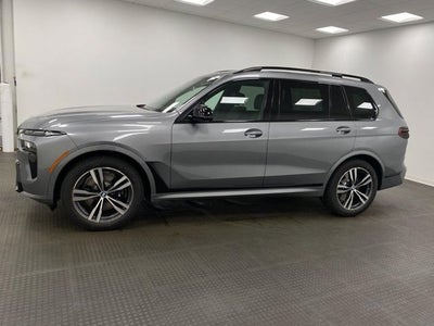 2027 BMW X7 M60i Sports Activity Vehicle