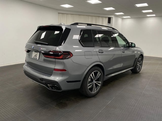 2027 BMW X7 M60i Sports Activity Vehicle