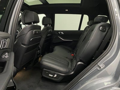 2027 BMW X7 M60i Sports Activity Vehicle