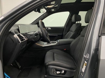 2027 BMW X7 M60i Sports Activity Vehicle