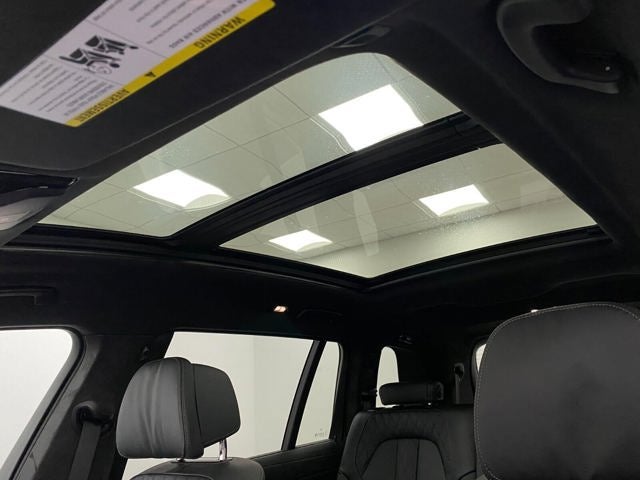 2027 BMW X7 M60i Sports Activity Vehicle
