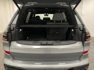 2027 BMW X7 M60i Sports Activity Vehicle