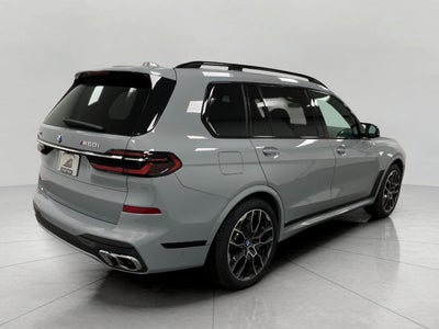 2025 BMW X7 M60i Sports Activity Vehicle