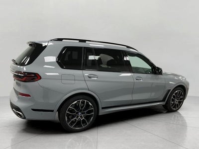 2025 BMW X7 M60i Sports Activity Vehicle