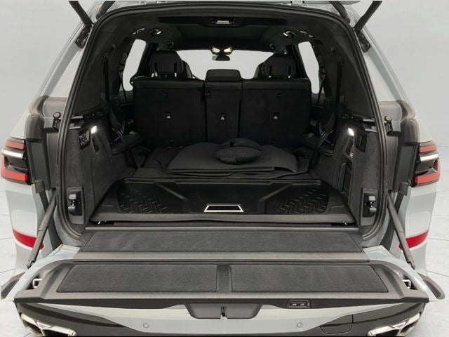 2025 BMW X7 M60i Sports Activity Vehicle