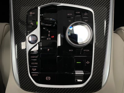 2026 BMW X7 M60i Sports Activity Vehicle