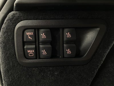 2026 BMW X7 M60i Sports Activity Vehicle