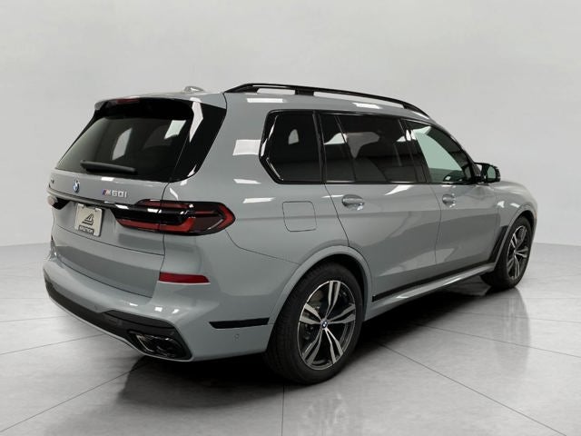 2026 BMW X7 M60i Sports Activity Vehicle