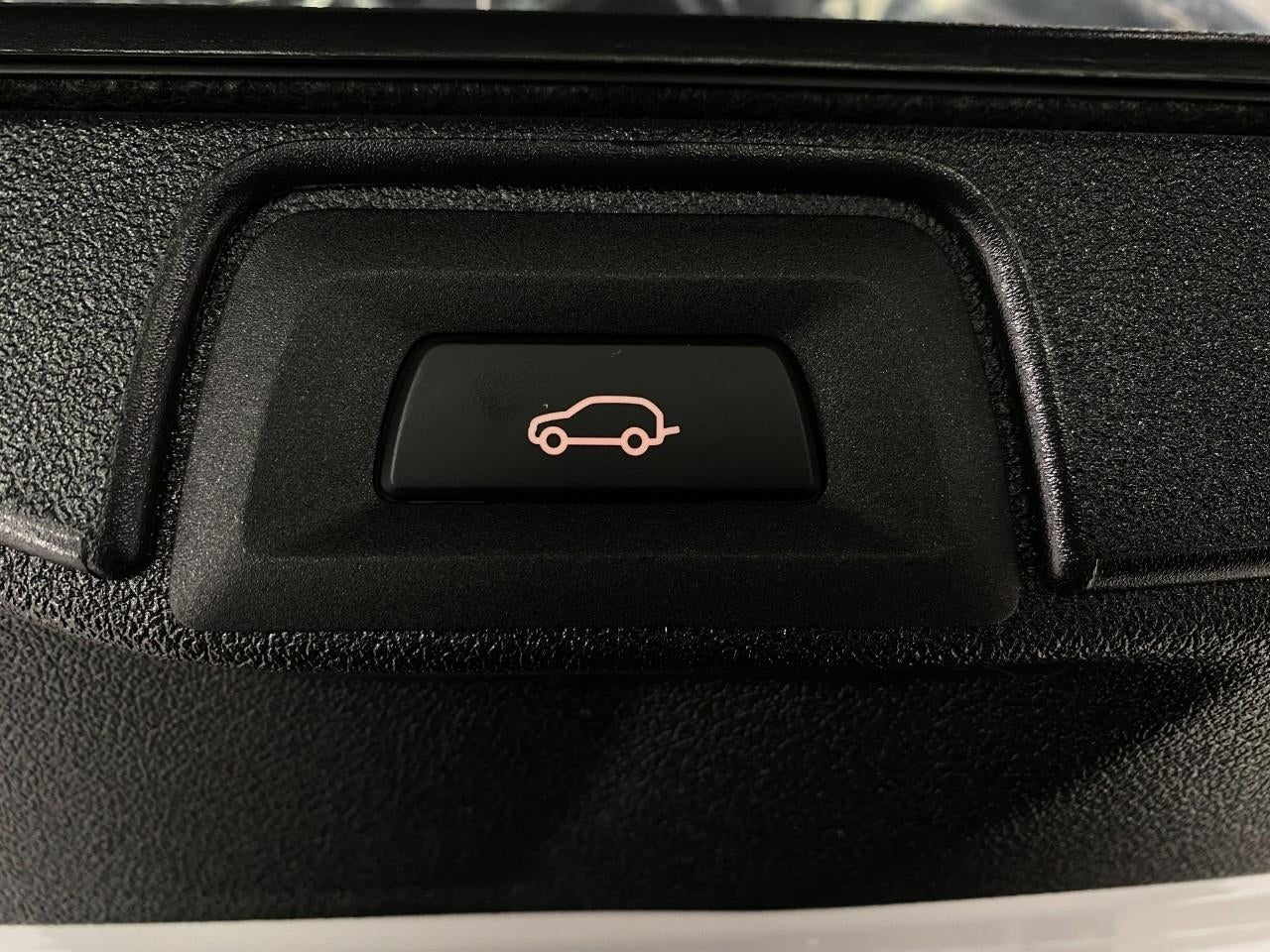 2026 BMW X5 M60i Sports Activity Vehicle