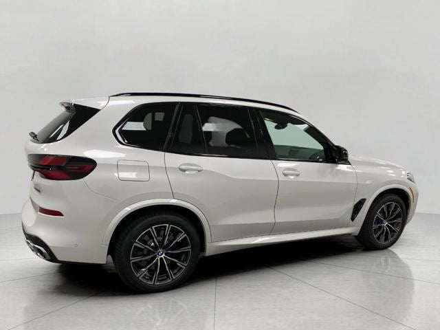 2026 BMW X5 M60i Sports Activity Vehicle
