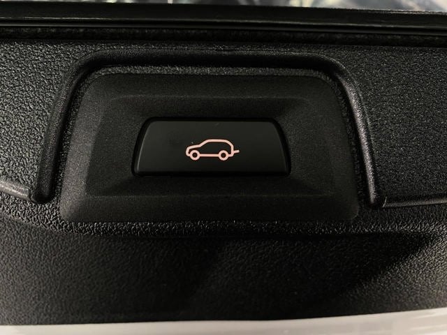 2026 BMW X5 M60i Sports Activity Vehicle