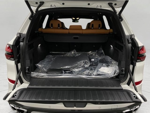 2026 BMW X5 M60i Sports Activity Vehicle