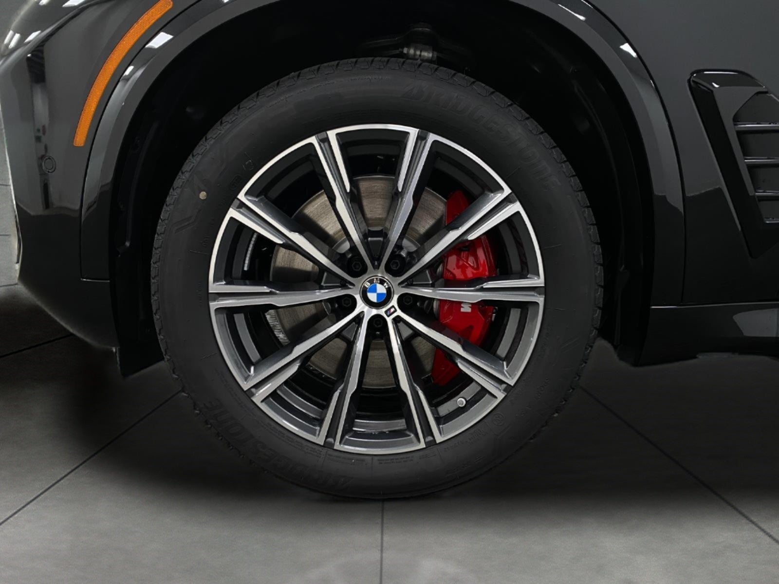 2026 BMW X5 M60i Sports Activity Vehicle