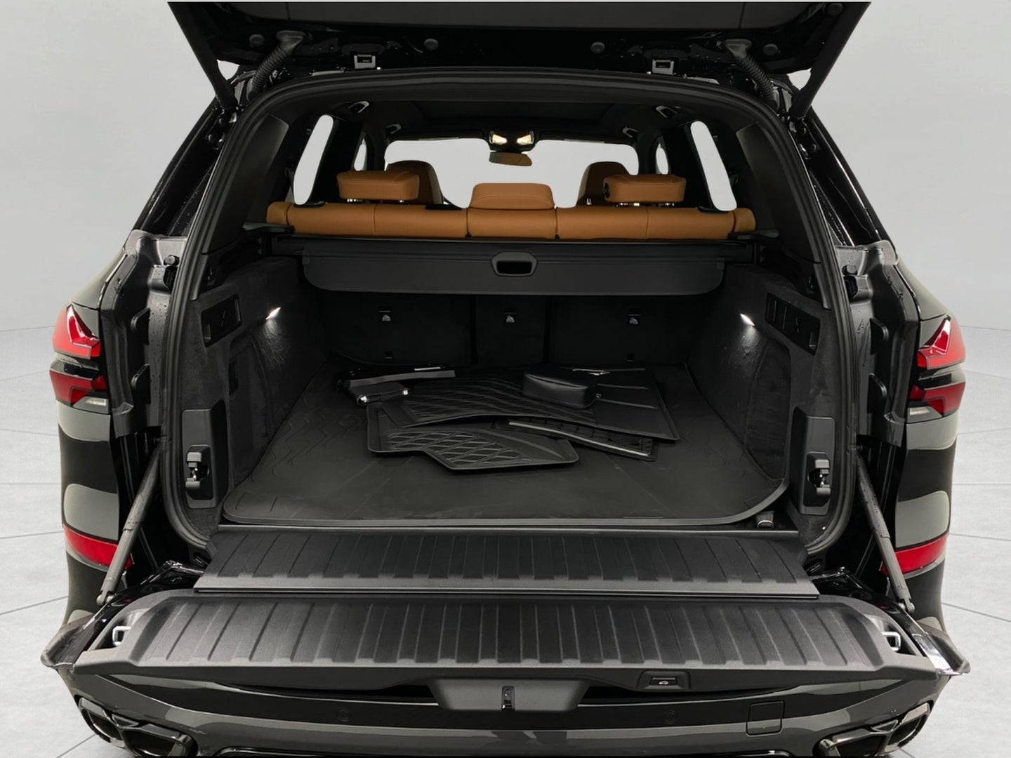 2026 BMW X5 M60i Sports Activity Vehicle