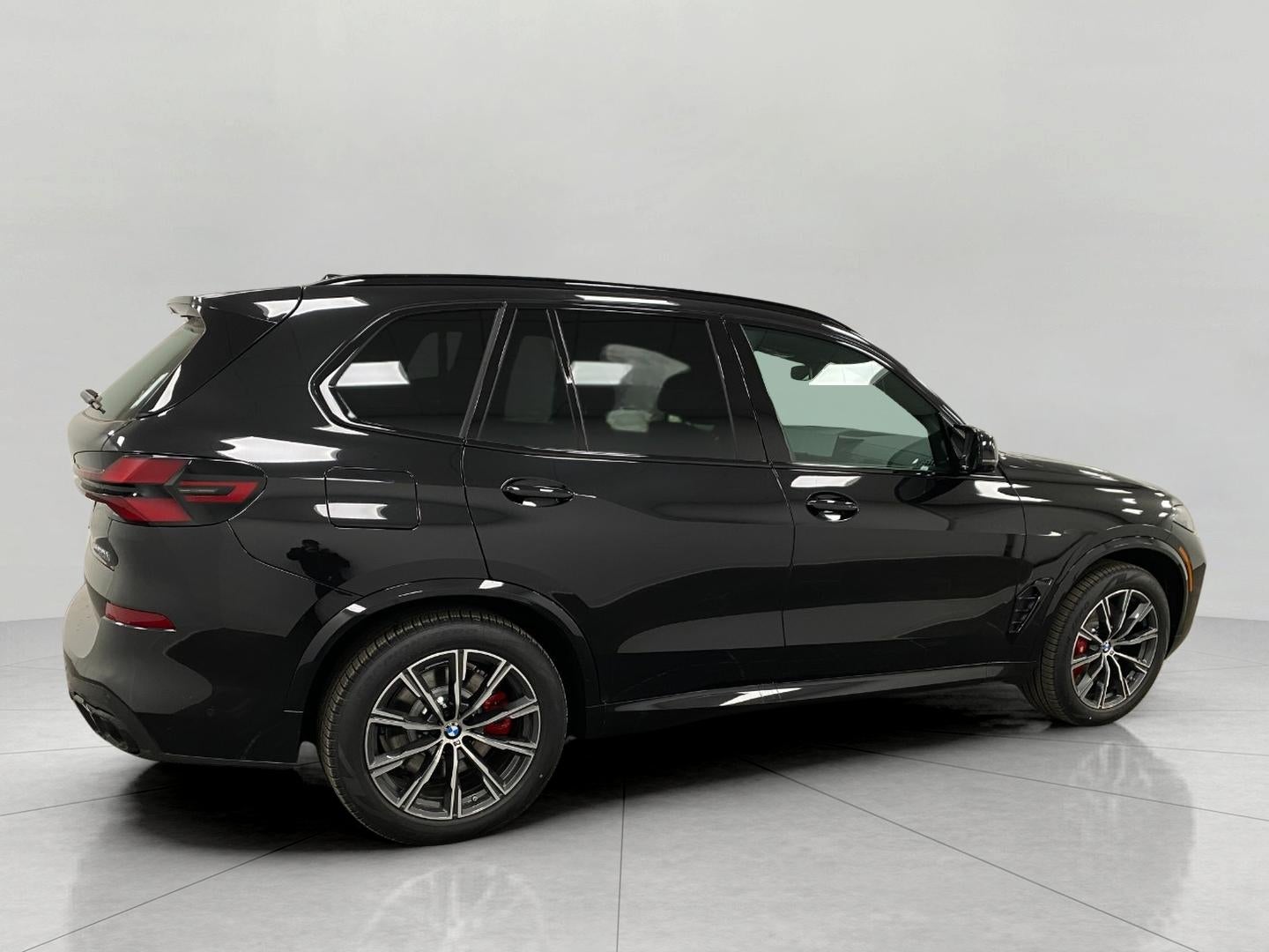2026 BMW X5 M60i Sports Activity Vehicle