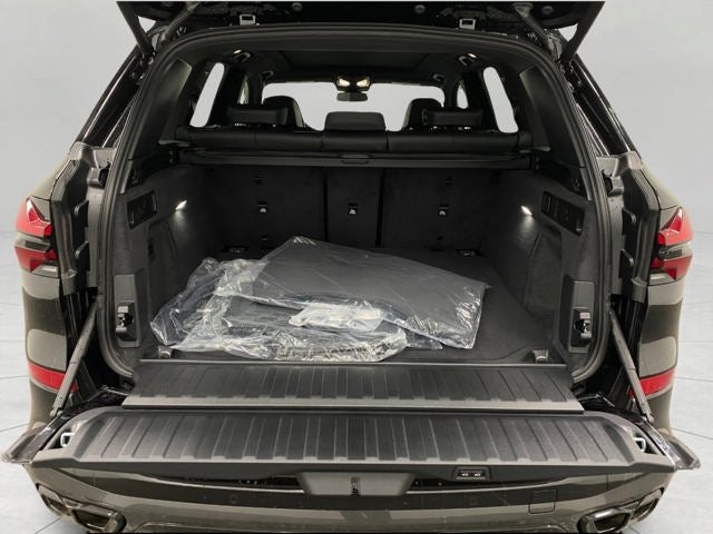 2026 BMW X5 M60i Sports Activity Vehicle