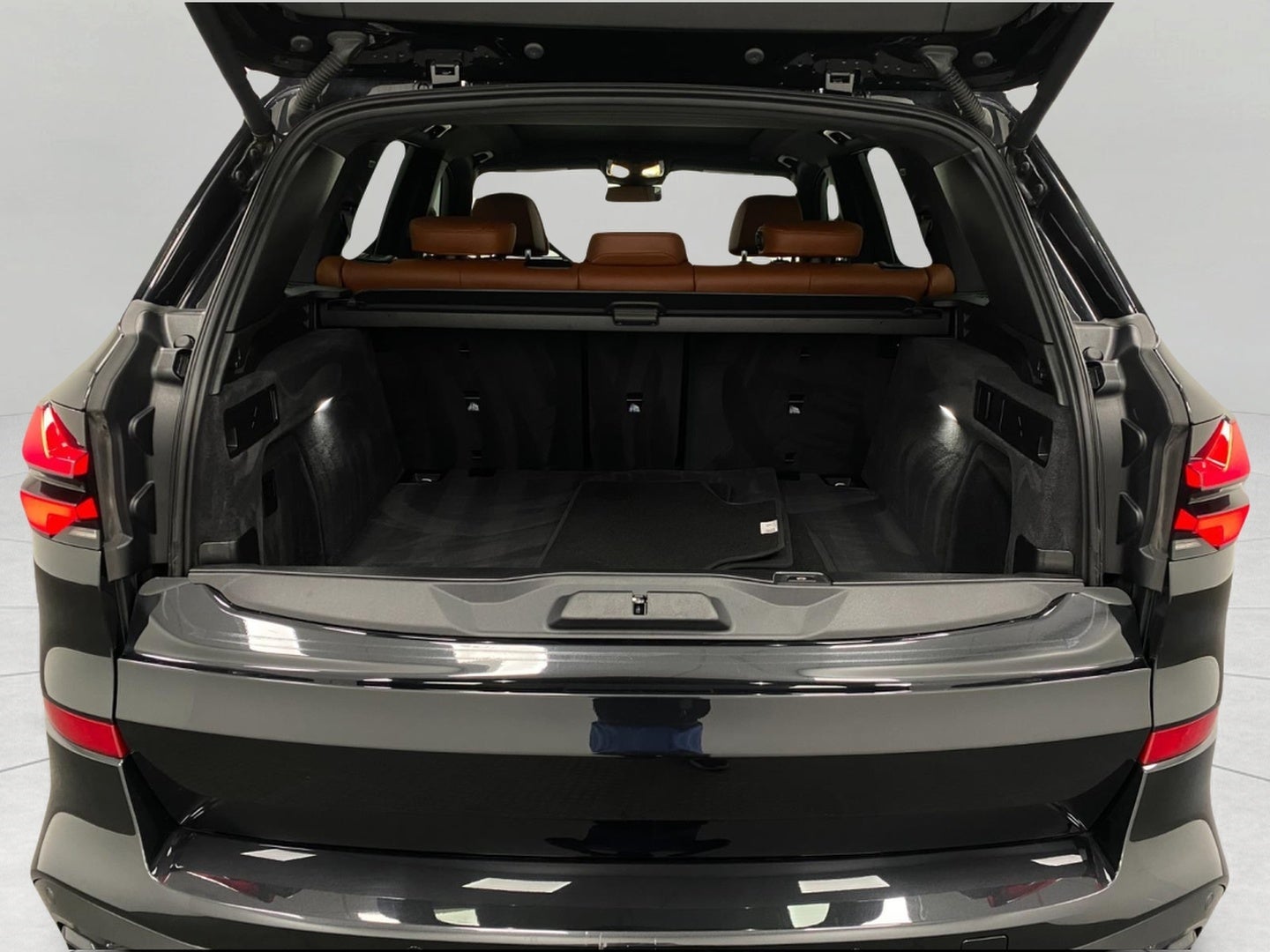 2024 BMW X5 M60i Sports Activity Vehicle