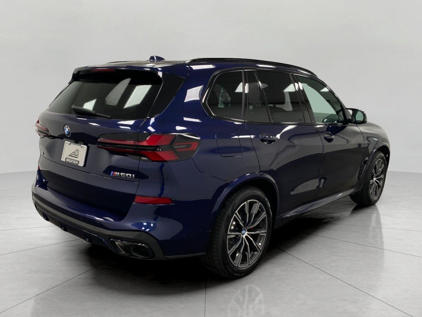 2024 BMW X5 M60i Sports Activity Vehicle