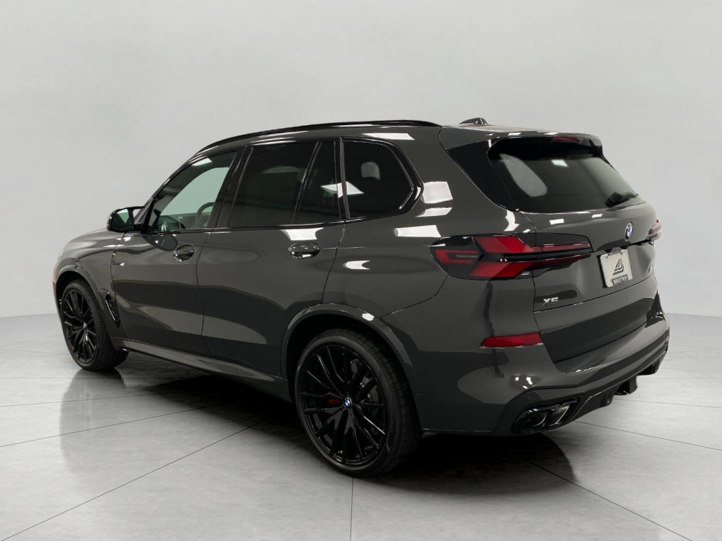 2026 BMW X5 M60i Sports Activity Vehicle