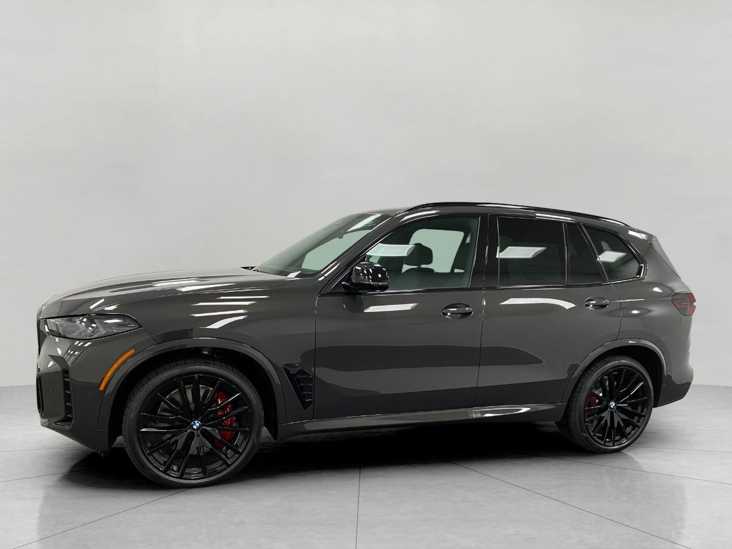 2026 BMW X5 M60i Sports Activity Vehicle