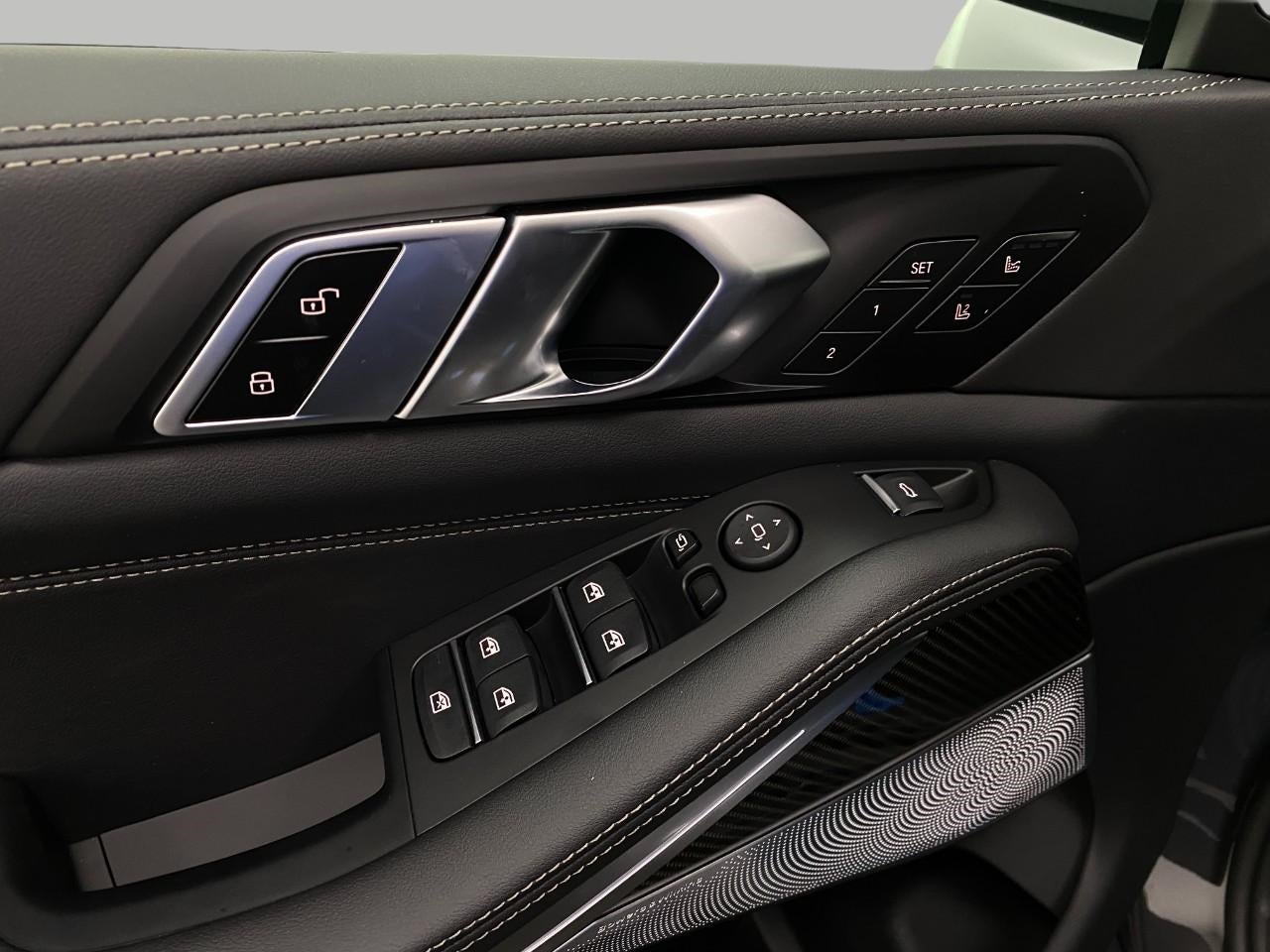 2026 BMW X5 M60i Sports Activity Vehicle