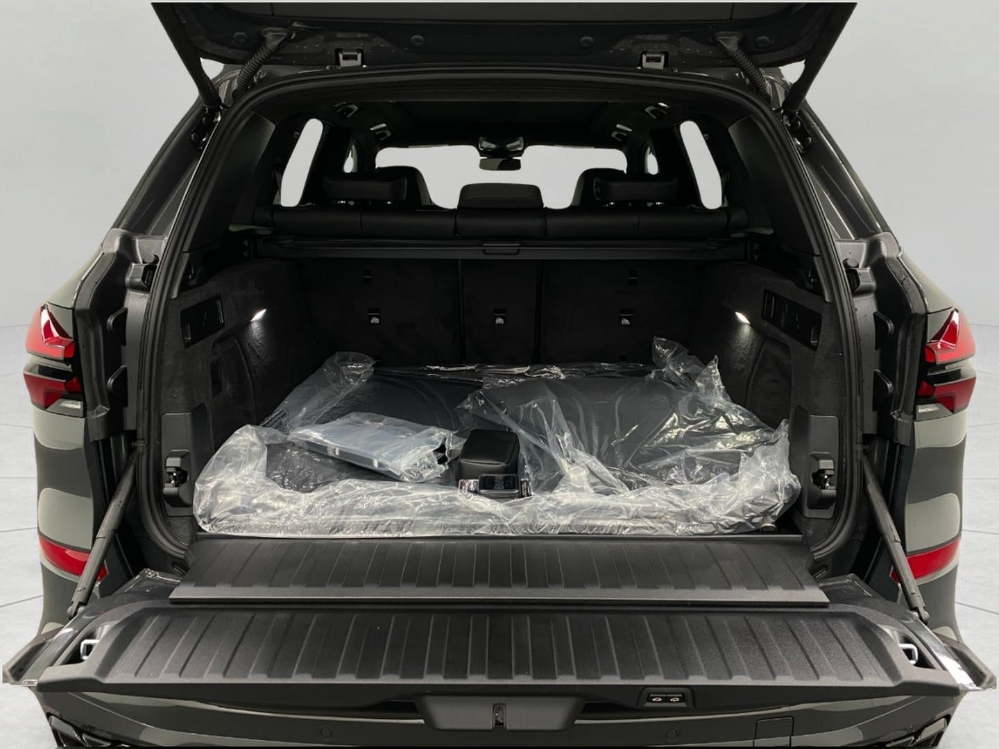 2026 BMW X5 M60i Sports Activity Vehicle