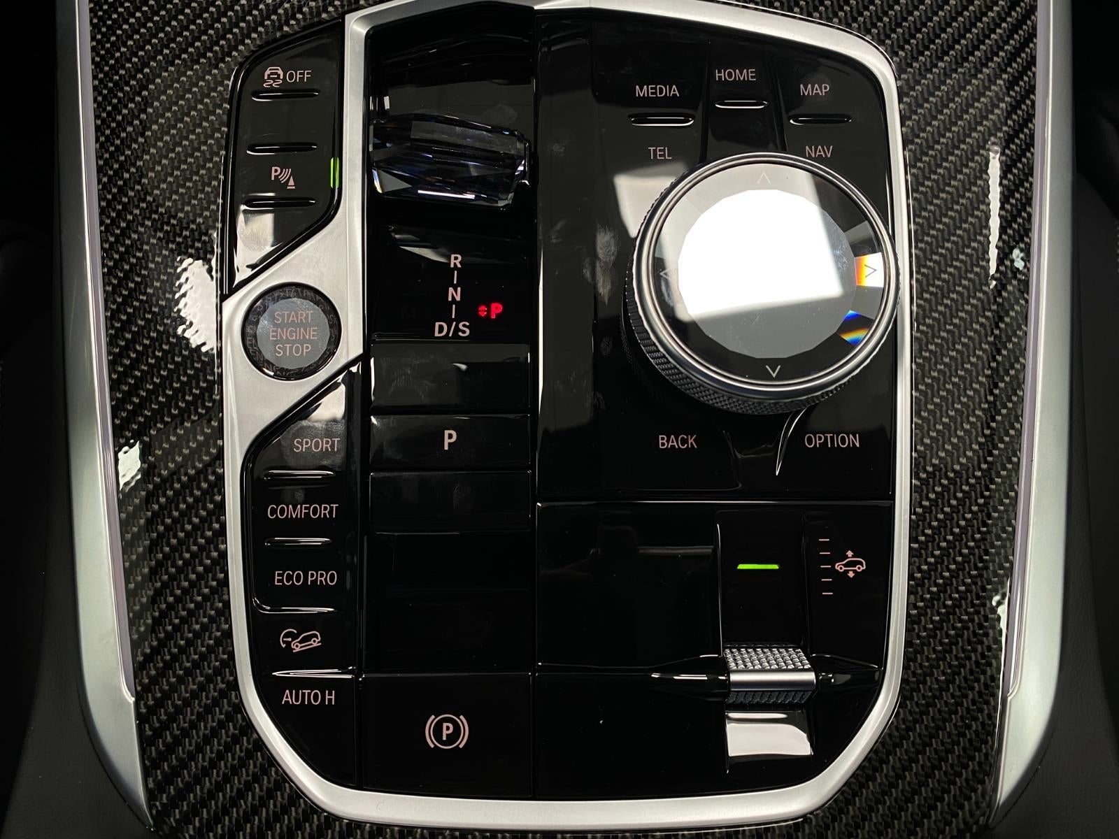 2026 BMW X5 M60i Sports Activity Vehicle