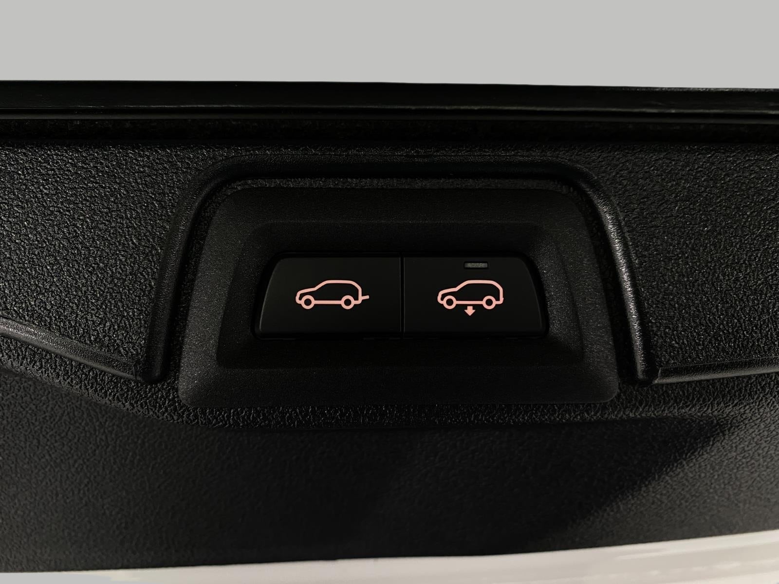 2026 BMW X5 M60i Sports Activity Vehicle