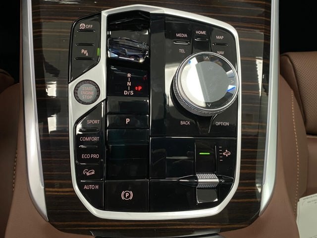 2026 BMW X5 M60i Sports Activity Vehicle