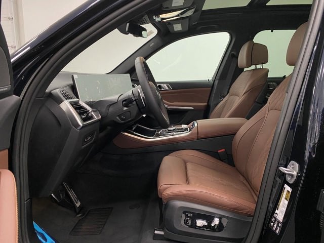 2026 BMW X5 M60i Sports Activity Vehicle