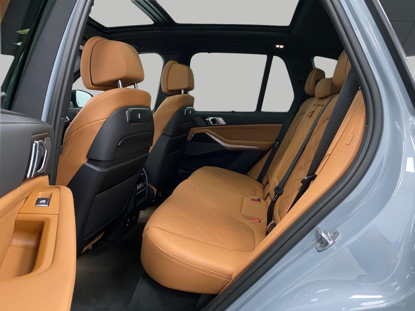 2024 BMW X5 xDrive50e Plug-In Hybrid