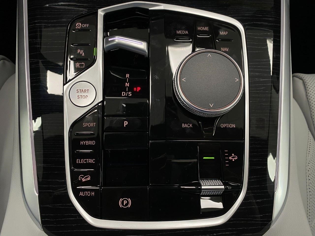 2026 BMW X5 xDrive50e Plug-In Hybrid