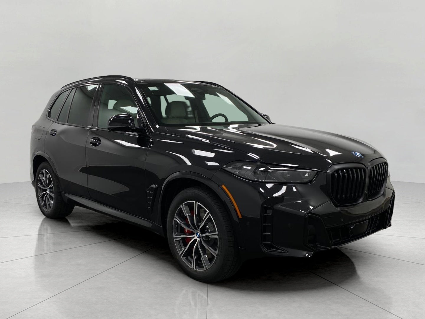 2026 BMW X5 xDrive50e's photo