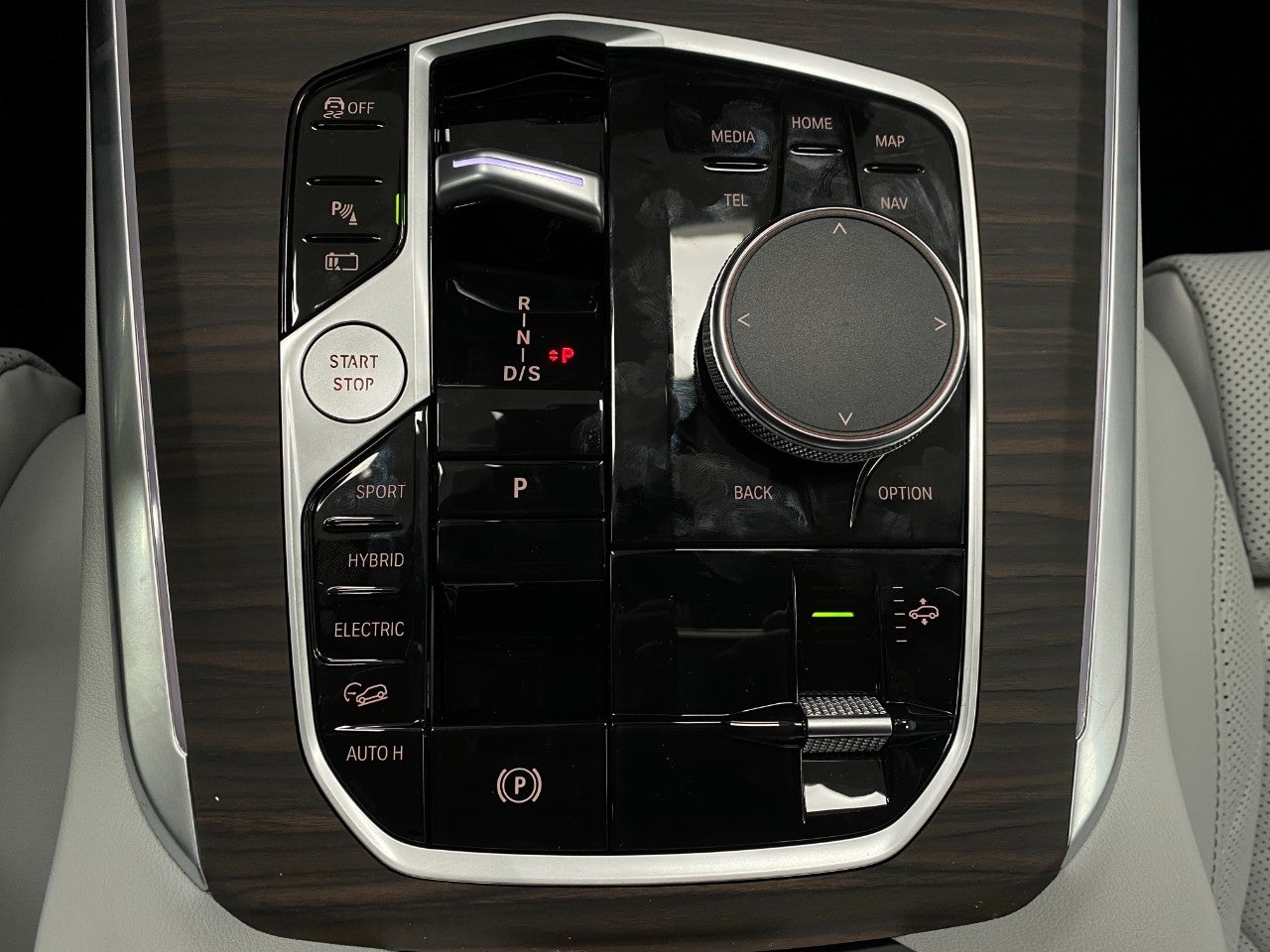 2026 BMW X5 xDrive50e Plug-In Hybrid