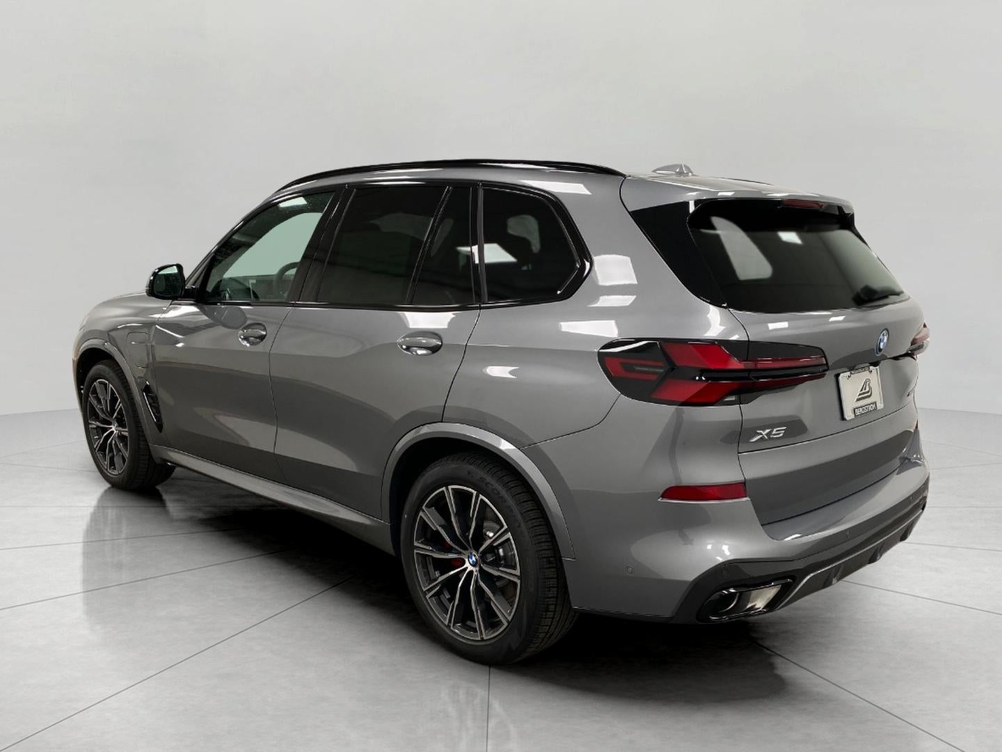2026 BMW X5 xDrive50e Plug-In Hybrid