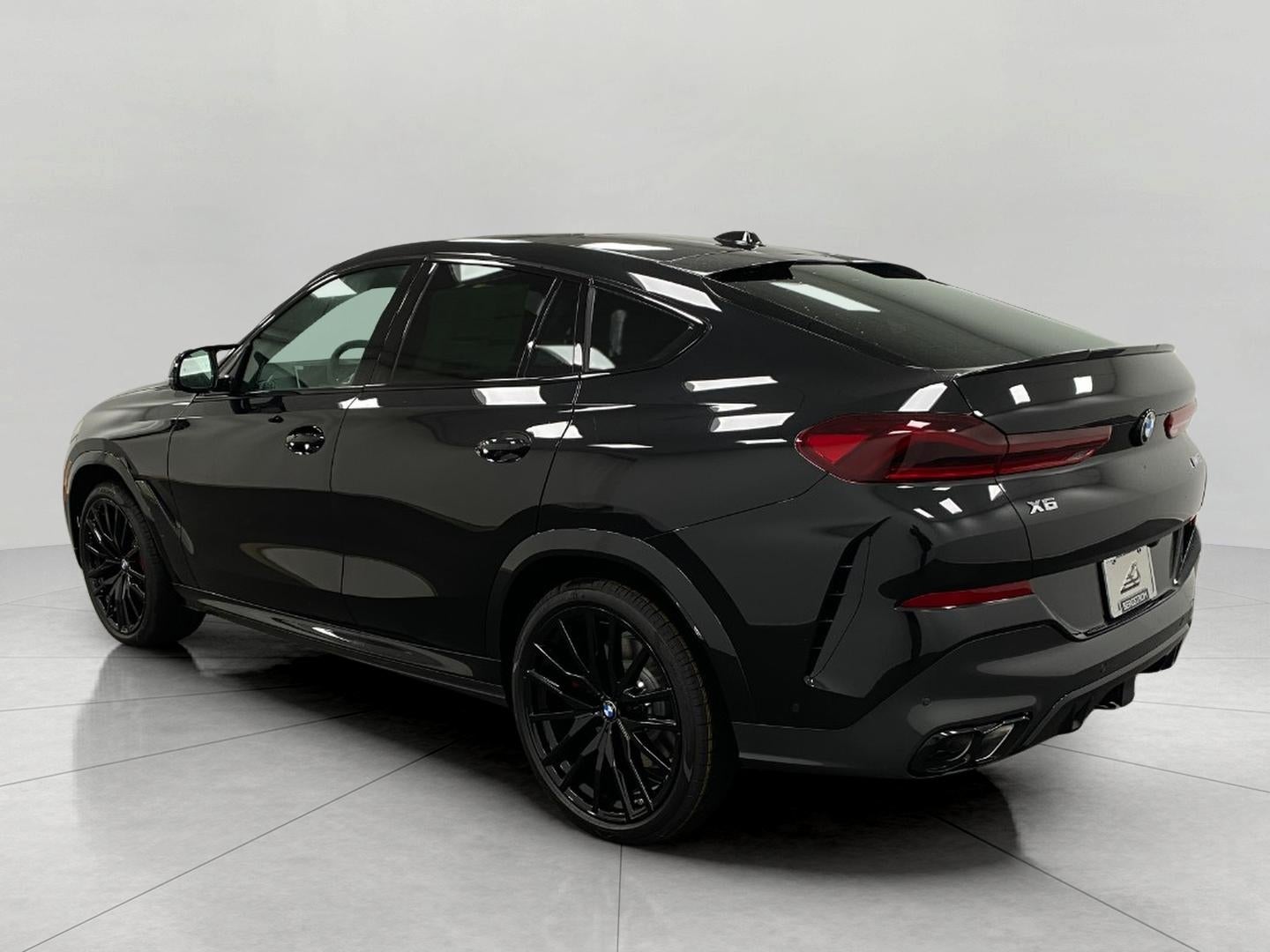 2026 BMW X6 M60i Sports Activity Coupe