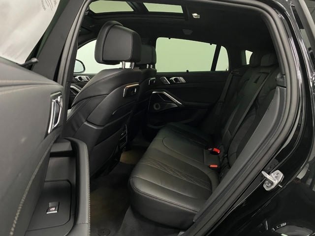 2026 BMW X6 M60i Sports Activity Coupe