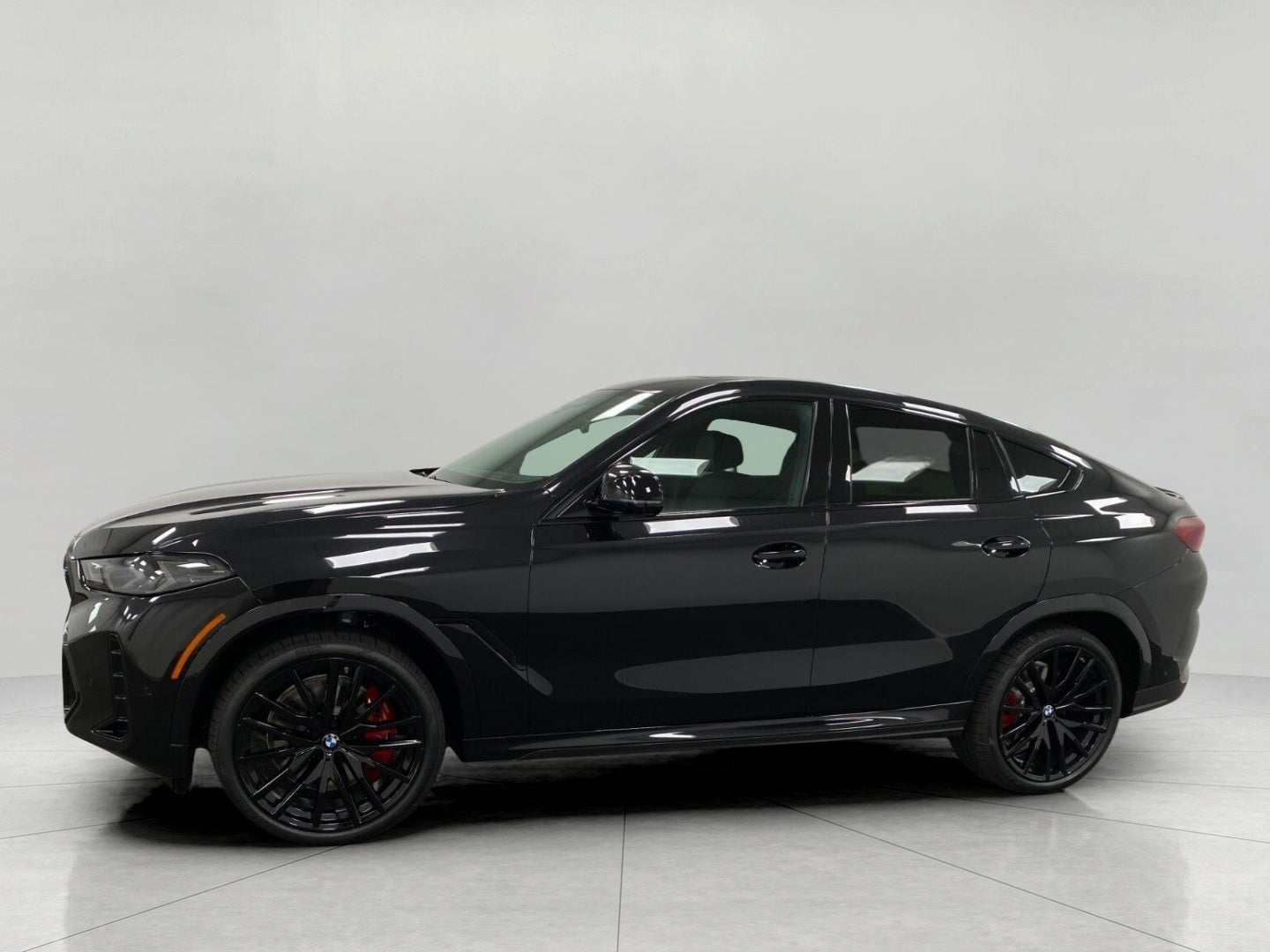 2027 BMW X6 M60i Sports Activity Coupe