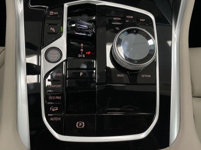 2027 BMW X6 M60i Sports Activity Coupe