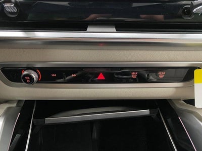 2027 BMW X6 M60i Sports Activity Coupe