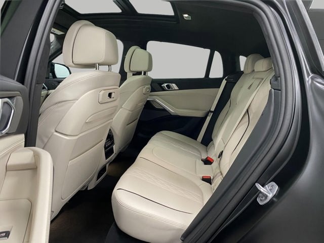 2027 BMW X6 M60i Sports Activity Coupe