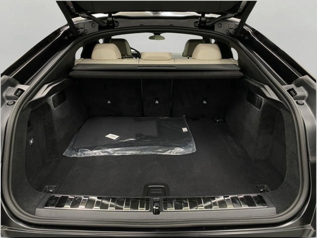 2027 BMW X6 M60i Sports Activity Coupe