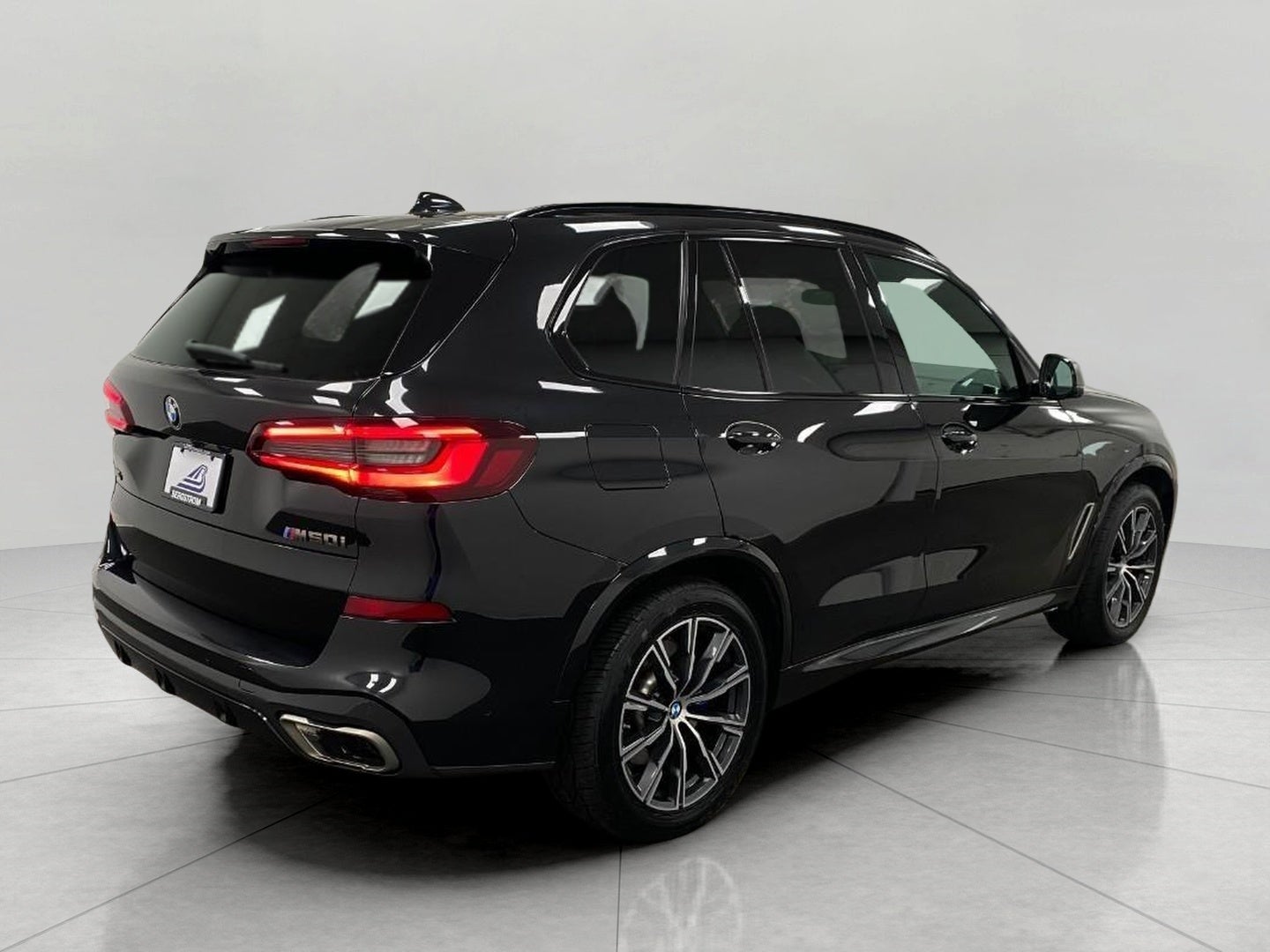 2022 BMW X5 M50i Sports Activity Vehicle