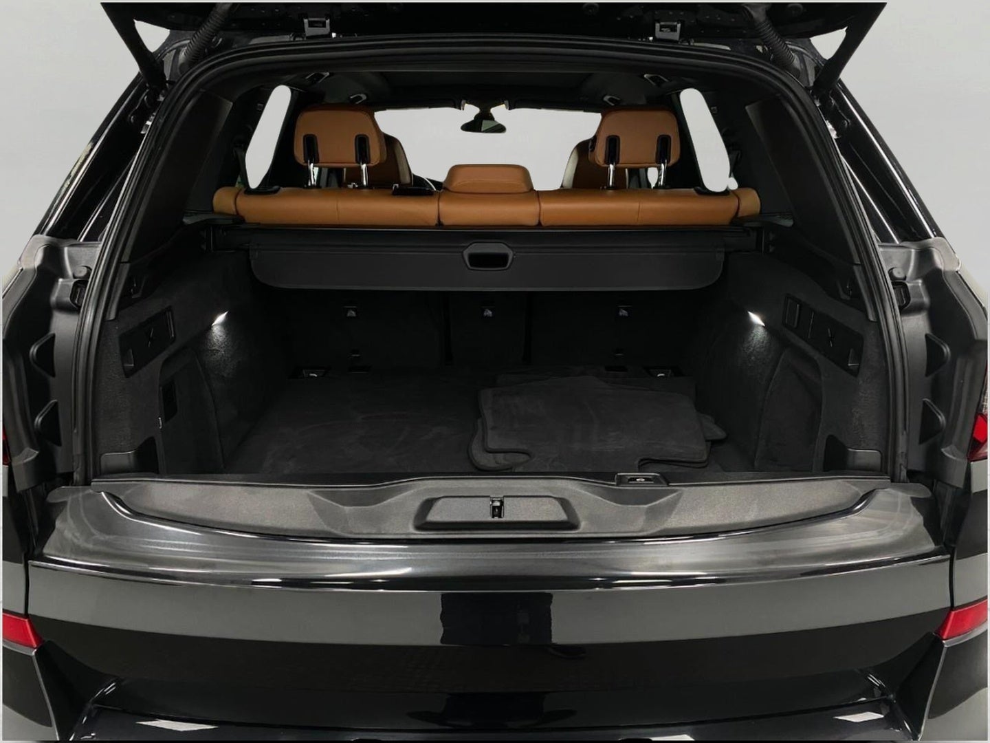 2022 BMW X5 M50i Sports Activity Vehicle